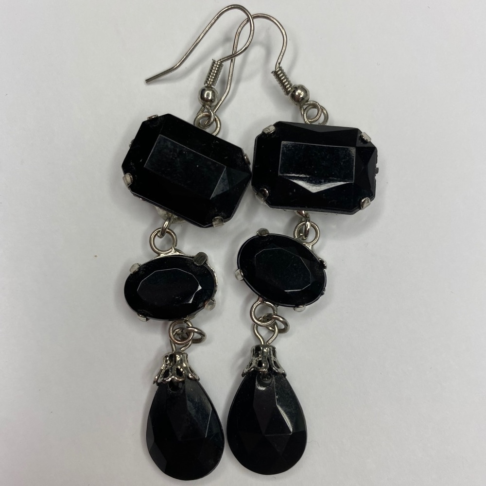 Beautiful black drop earrings